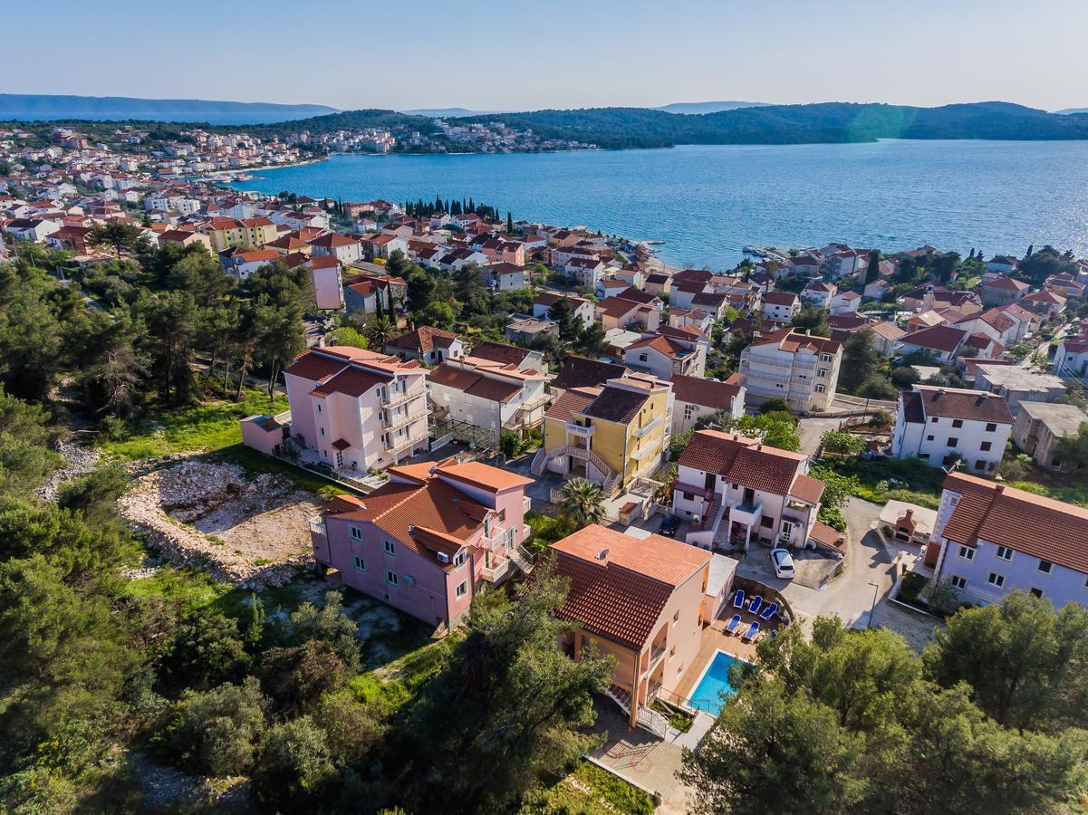 Villa Nora Trogir Exterior photo